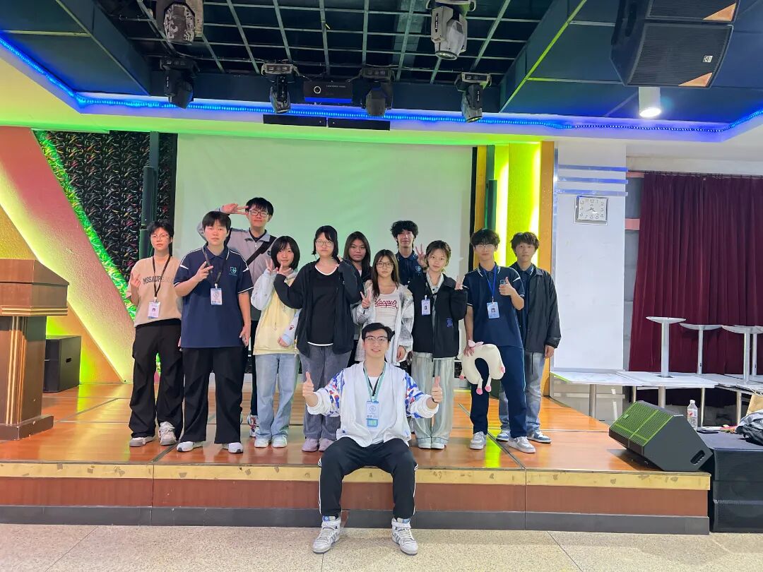 在英语的世界里，遇见更广阔的天地